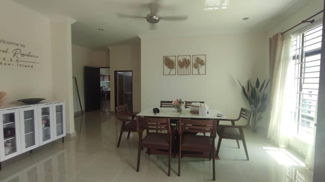 Anugerah Residence Langkawi Pantai Cenang  Extérieur photo